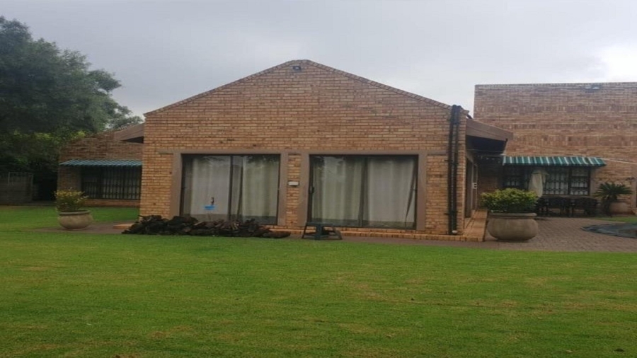 4 Bedroom Property for Sale in Vaalpark Free State